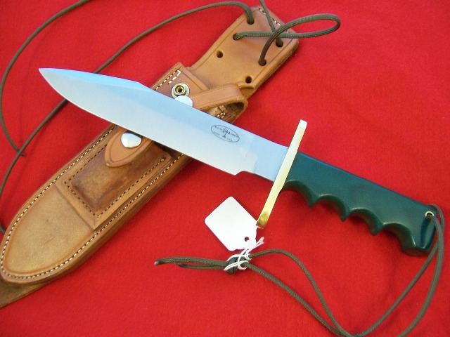 Classic Vietnam Combat Knife: